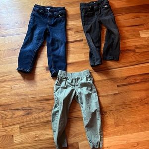 Boys pants 4t, jumping beans and carters